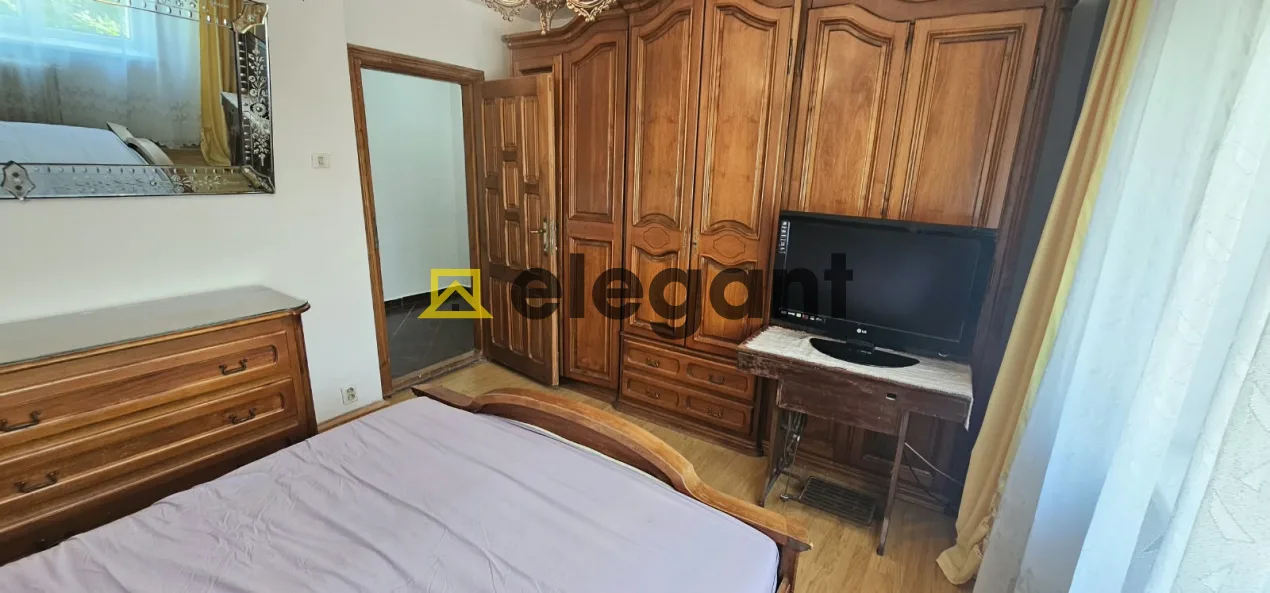 3 decomandate, etaj 1, centrala, bloc izolat, 1 Mai- Spital nr. 1 — imagine 6