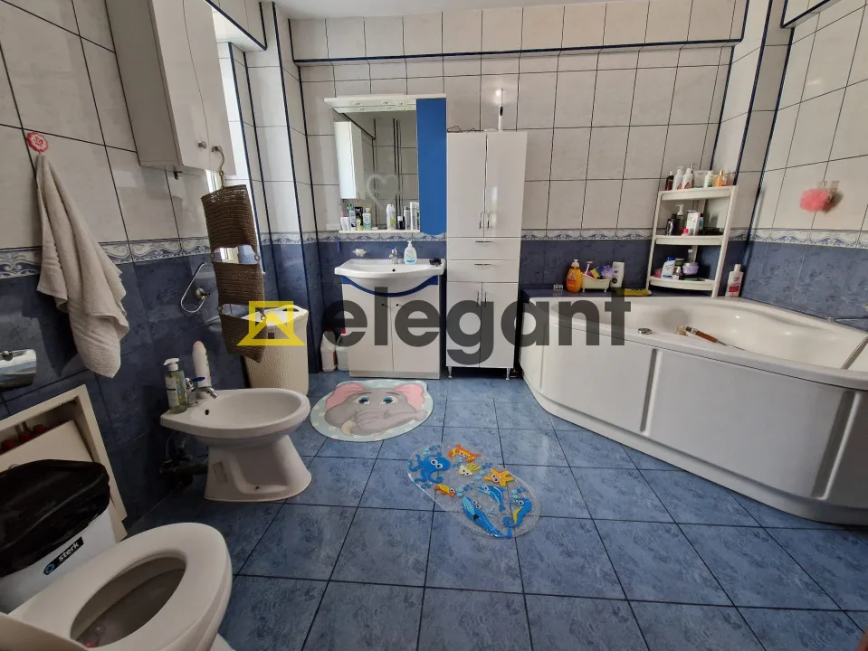 Casa D+P+1E+M si spatiu S+P, 862 mp, teren 690 mp, Piata Chiriac — imagine 22