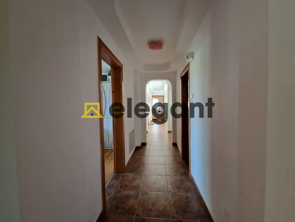 Casa D+P+1E+M si spatiu S+P, 862 mp, teren 690 mp, Piata Chiriac — imagine 11