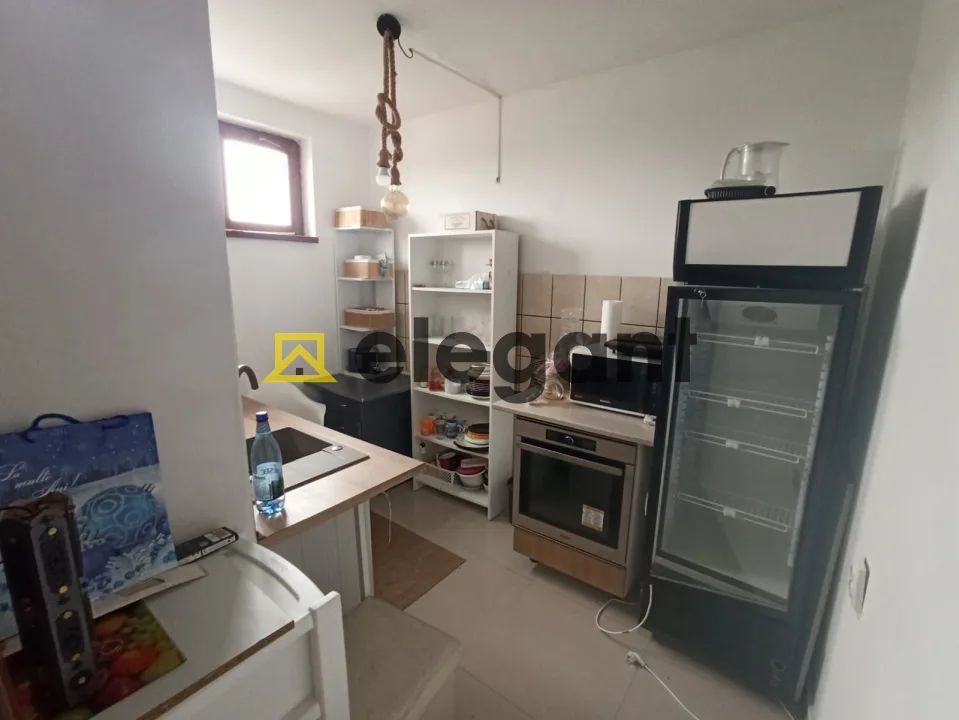 Casa cu spatiu comercial la principala, 216 mp utili, Simnicul de Sus — imagine 6