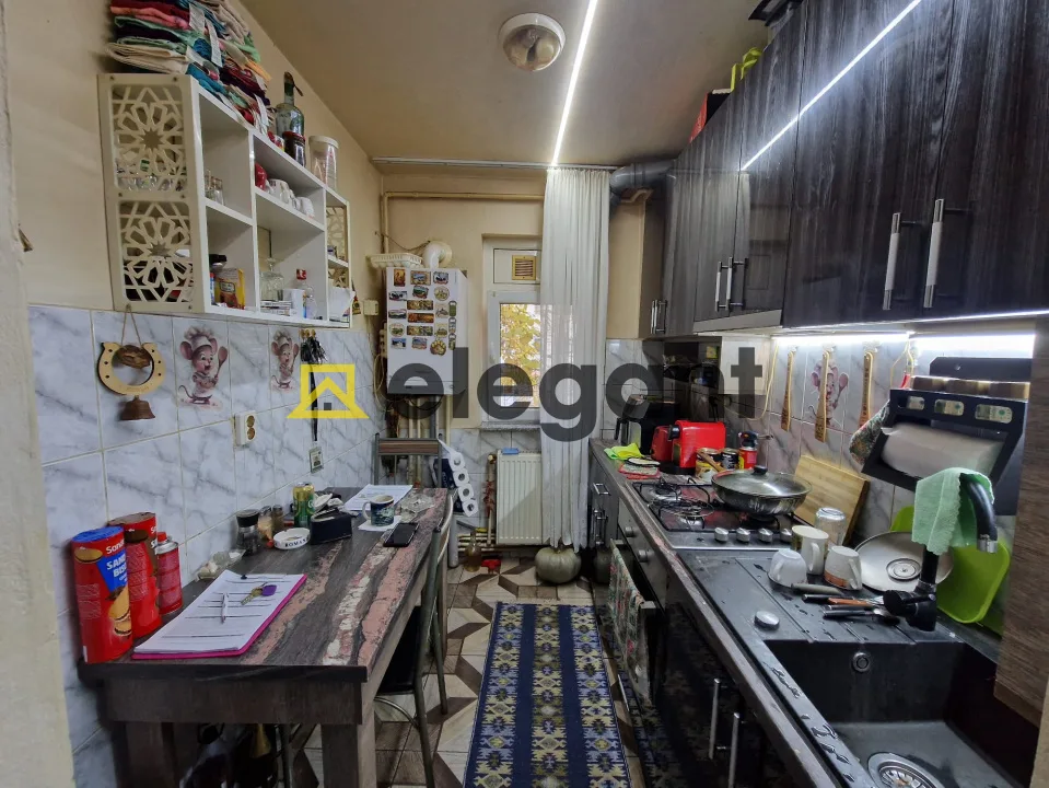 4 camere, AC, centrala, parcare privata, Craiovita-Orizont — imagine 9